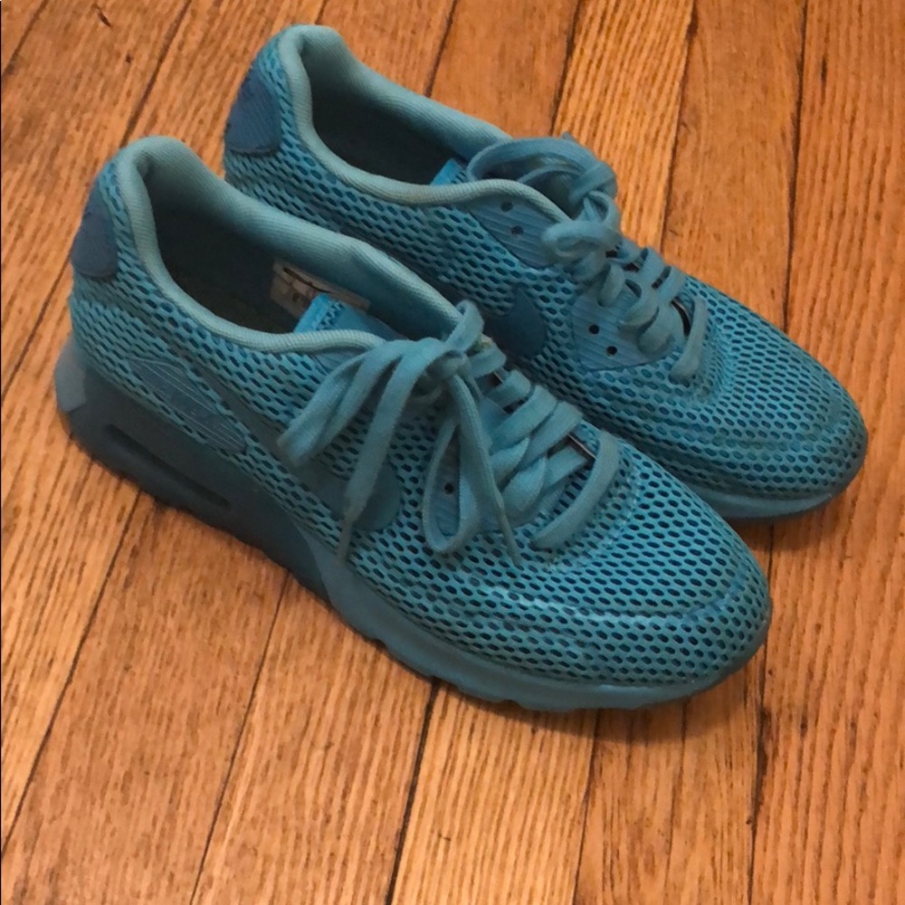 Bright Blue Nike AirMax, size 8